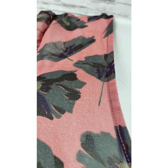 🦋The Limited Shear Empire Waist Shirt Size Small - Picture 5 of 7